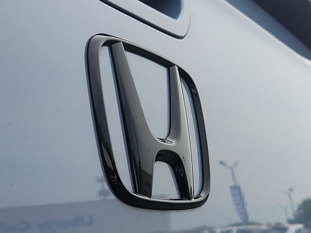 Certified Used 2023 Sonic Gray Pearl Honda AWD BLACK EDITION image 29
