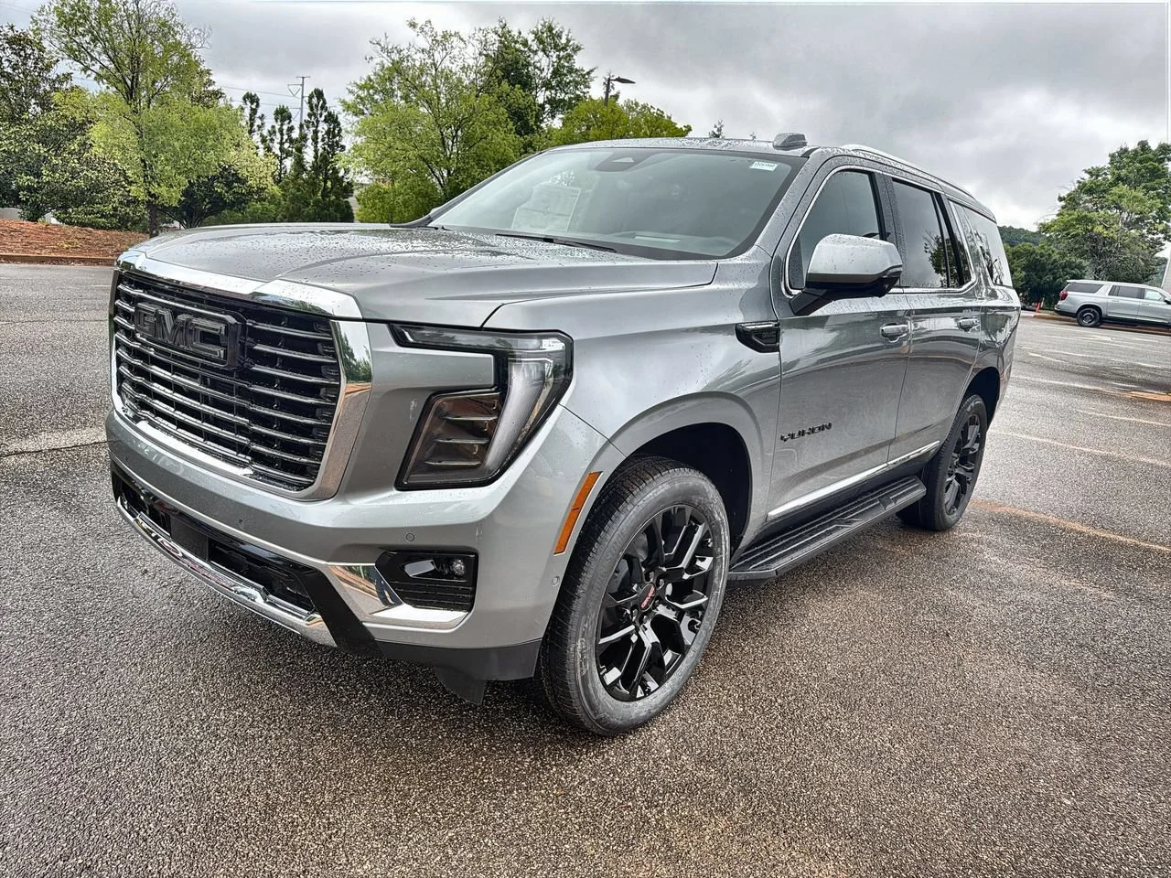 New 2026 Sterling Metallic GMC Elevation image 4