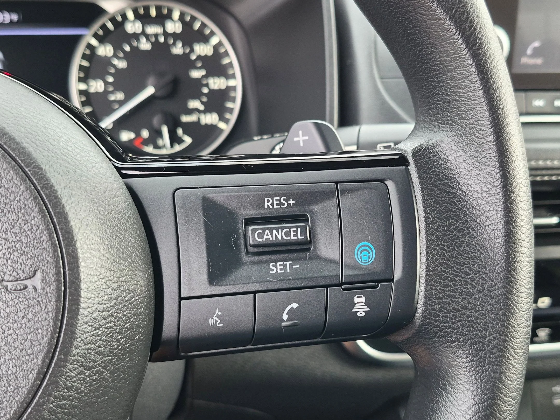 Used 2023 Pearl White Tricoat Nissan SV image 15