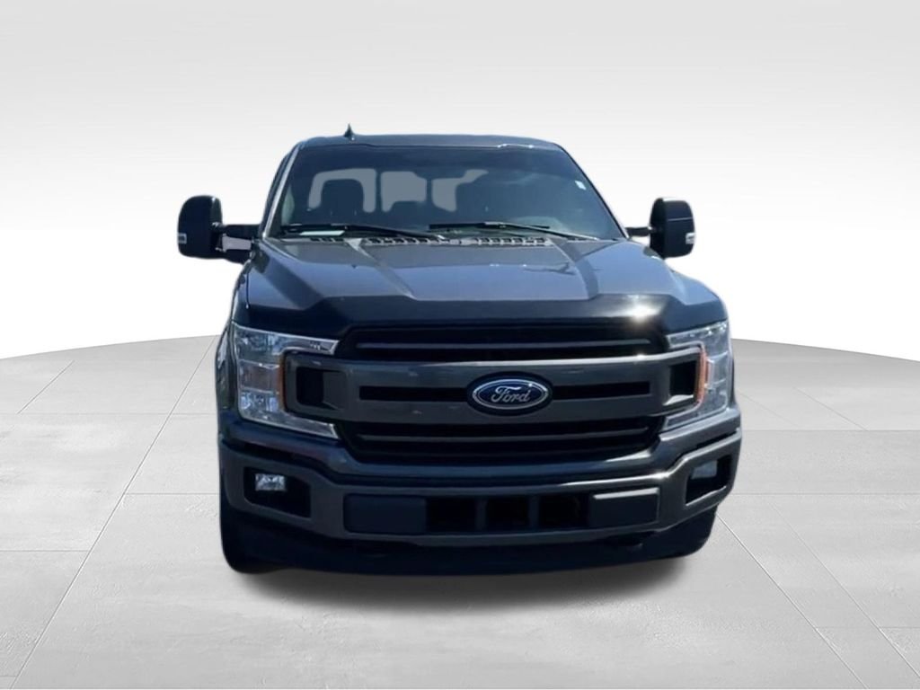 Used 2018 Gray Ford  image 3