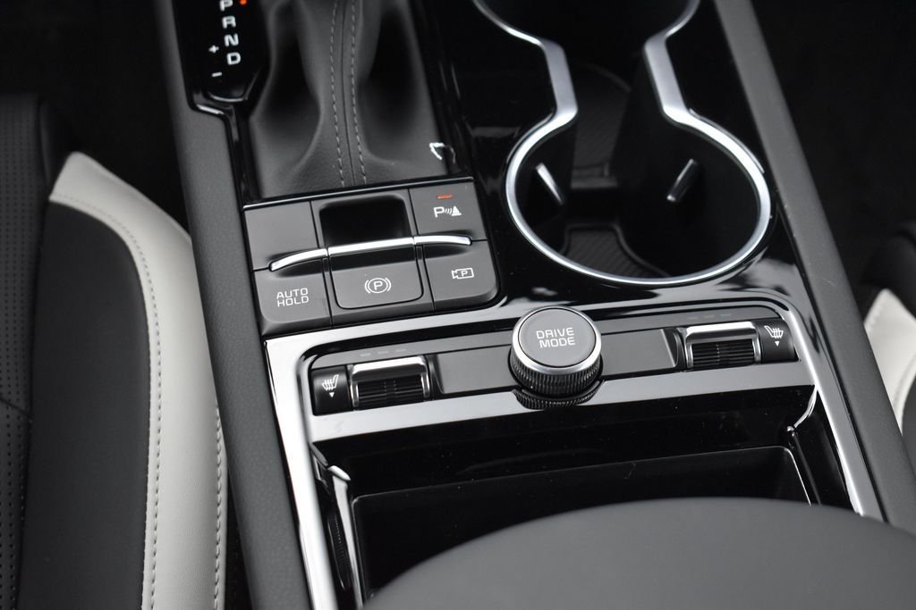 New 2026 Aurora Black Pearl Kia GT-Line FWD image 16