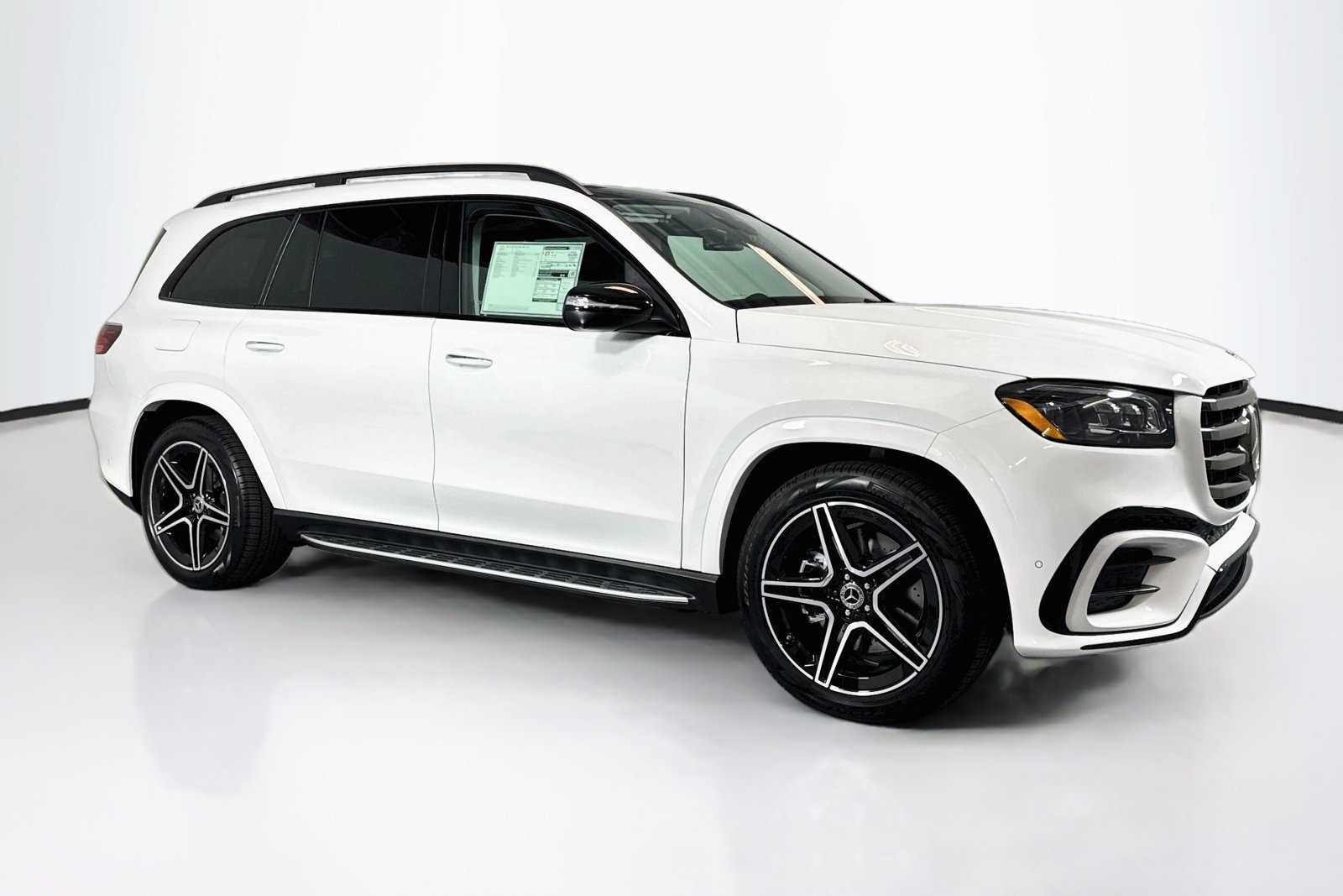 New 2026 Polar White Mercedes-Benz GLS 450 image 3