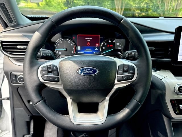 Used 2023 White Ford XLT image 14