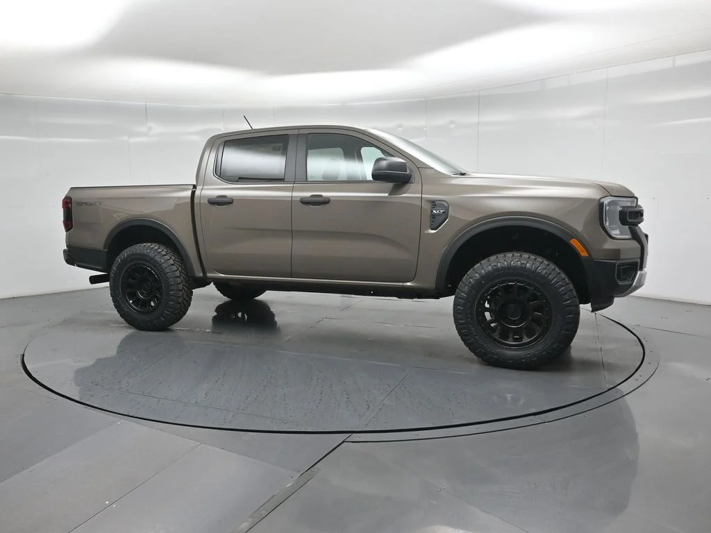 New 2026 Gray Ford XLT image 25