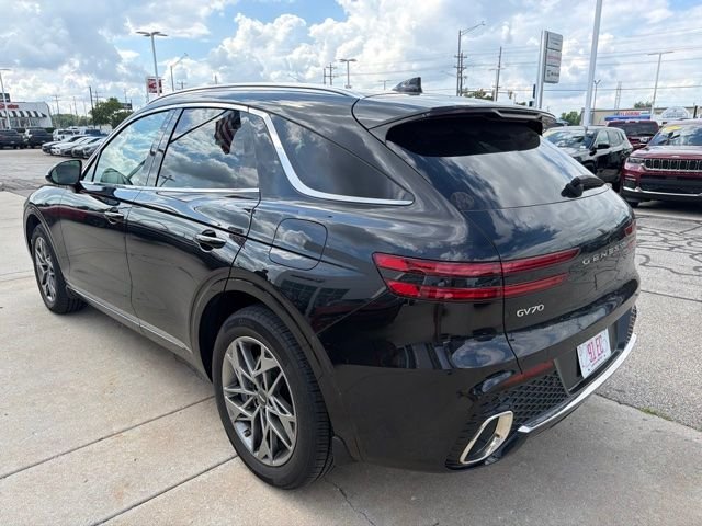 Used 2023 Black Genesis 2.5T image 6