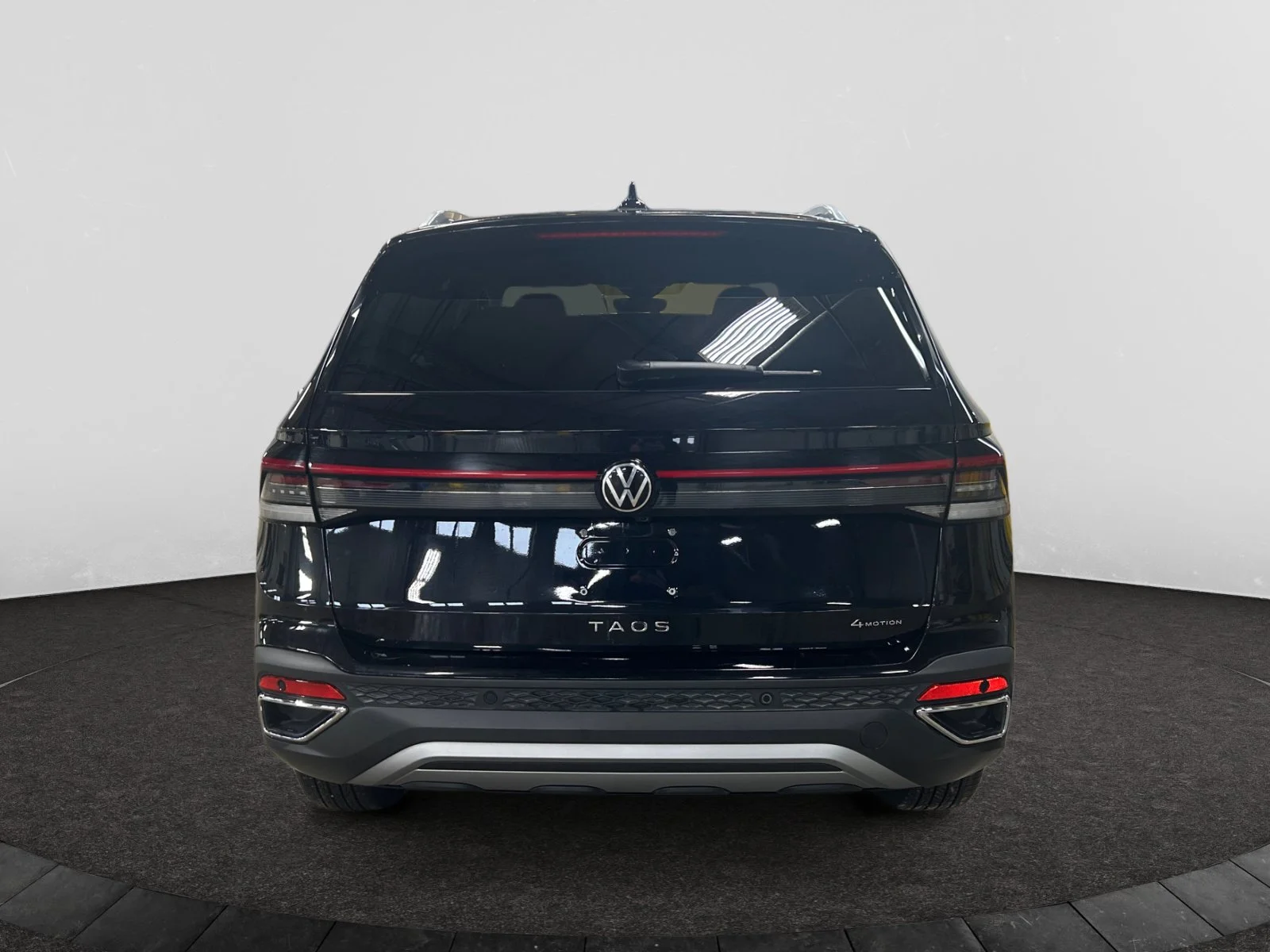 Used 2026 BLACK Volkswagen COMFORTLINE image 4