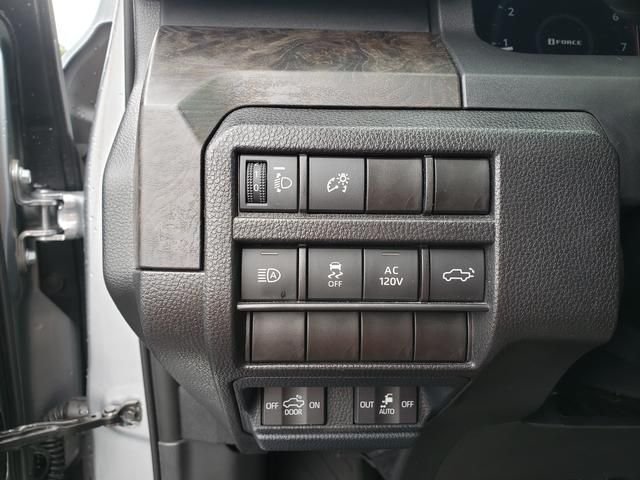 Used 2025 Silver Toyota Limited image 21