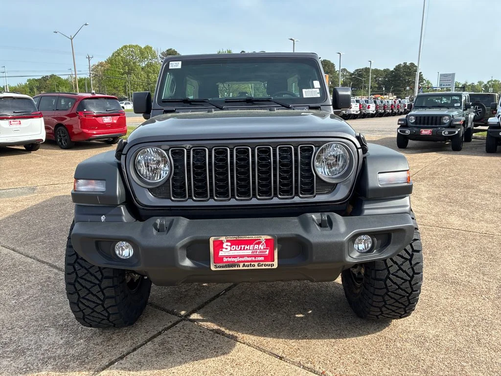 New 2026 Granite Crystal Metallic Clear-Coat Exterior Paint Jeep Sport image 9