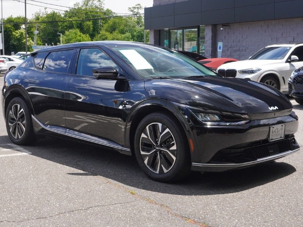 Used 2022 Kia EV6 Wind with VIN KNDC3DLC2N5087993 for sale in Riverdale, NJ