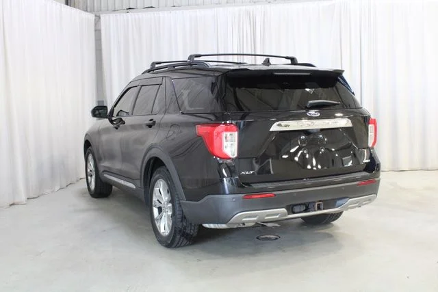 Used 2020 Black Ford XLT image 26