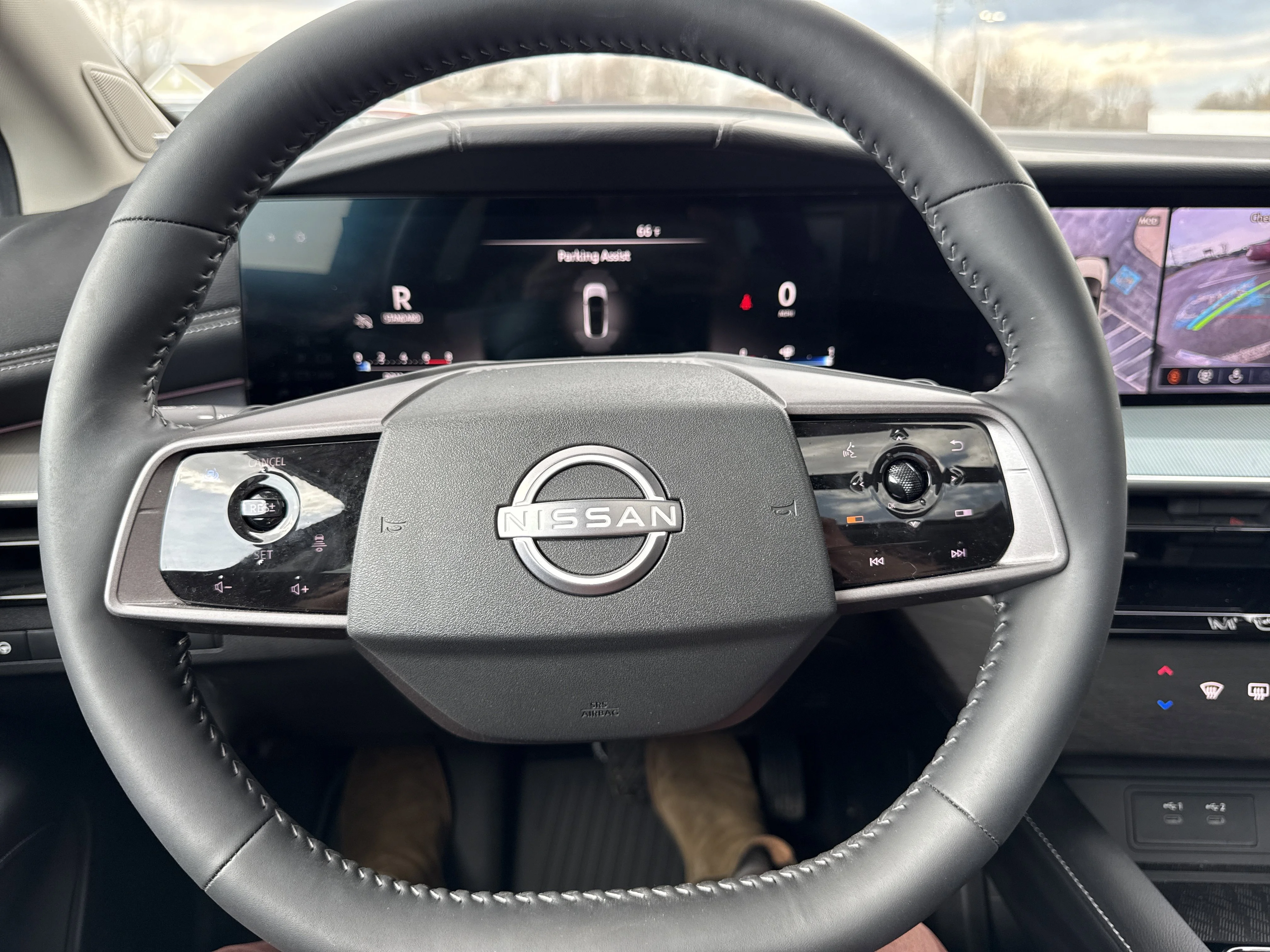 2025 Nissan Murano SL - Photo 9