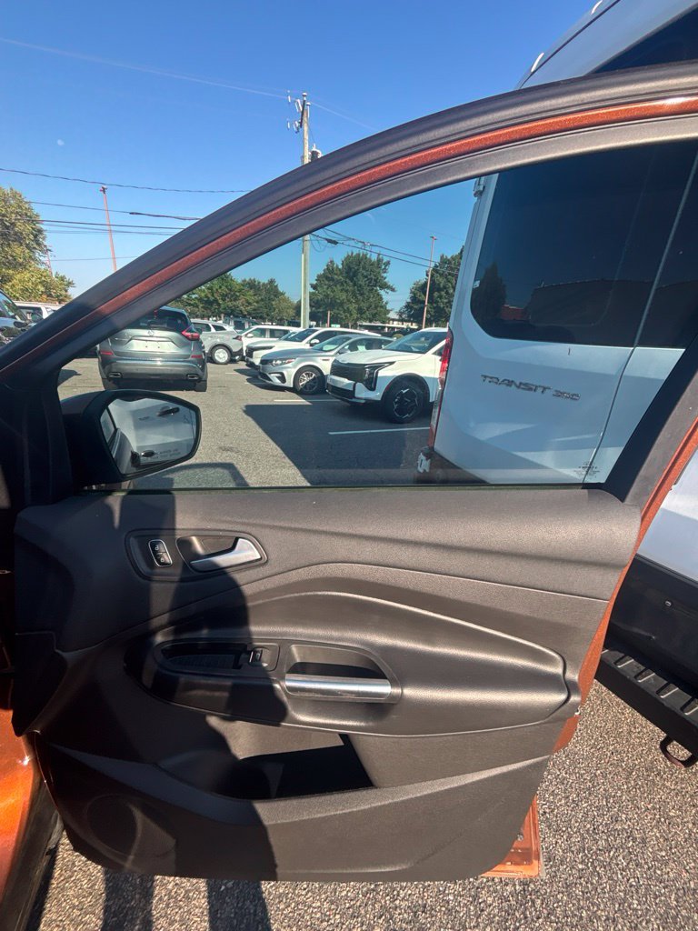 Used 2017 Red Ford Titanium image 22