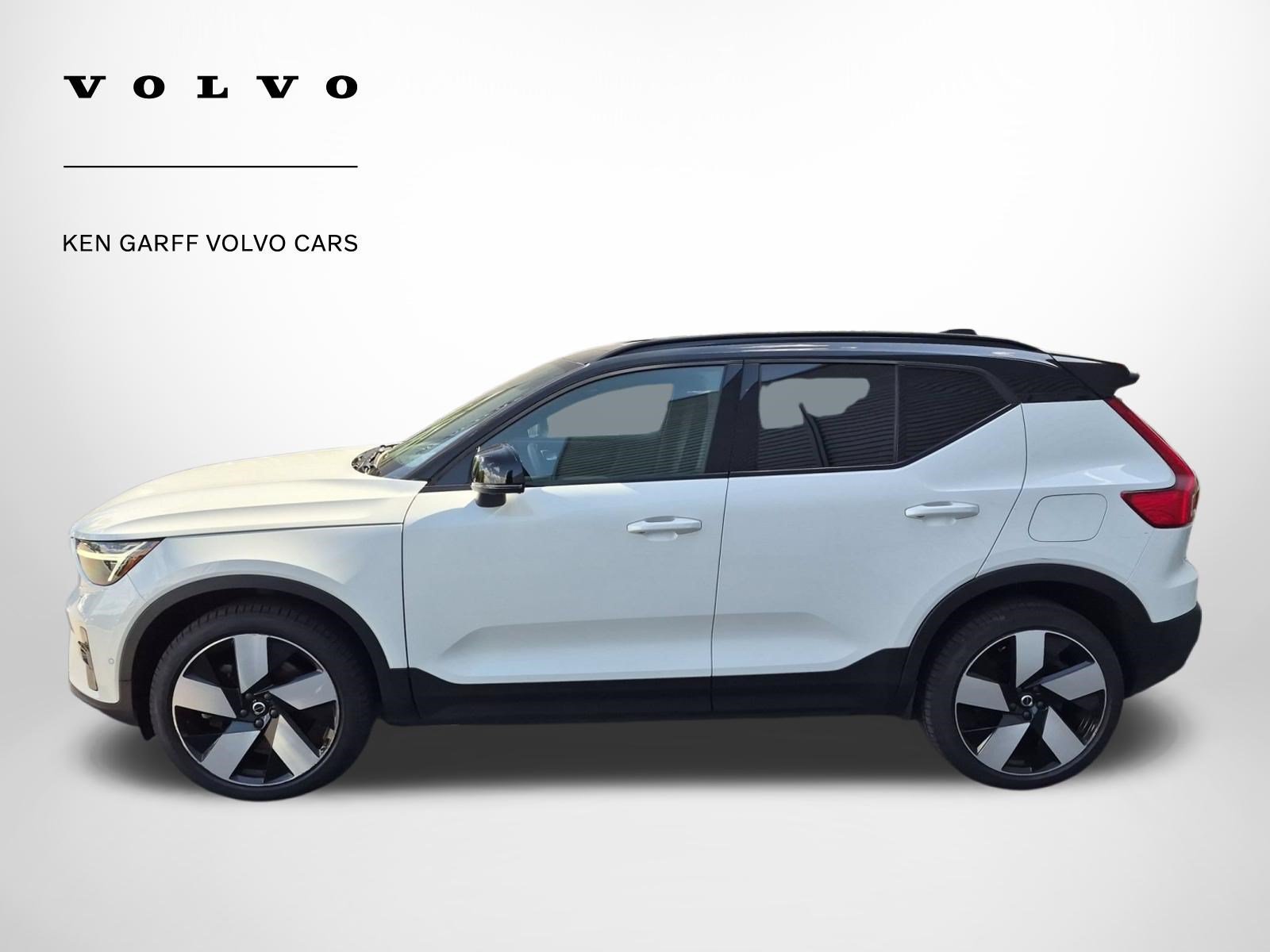 Certified Used 2023 Crystal White Volvo Ultimate image 7