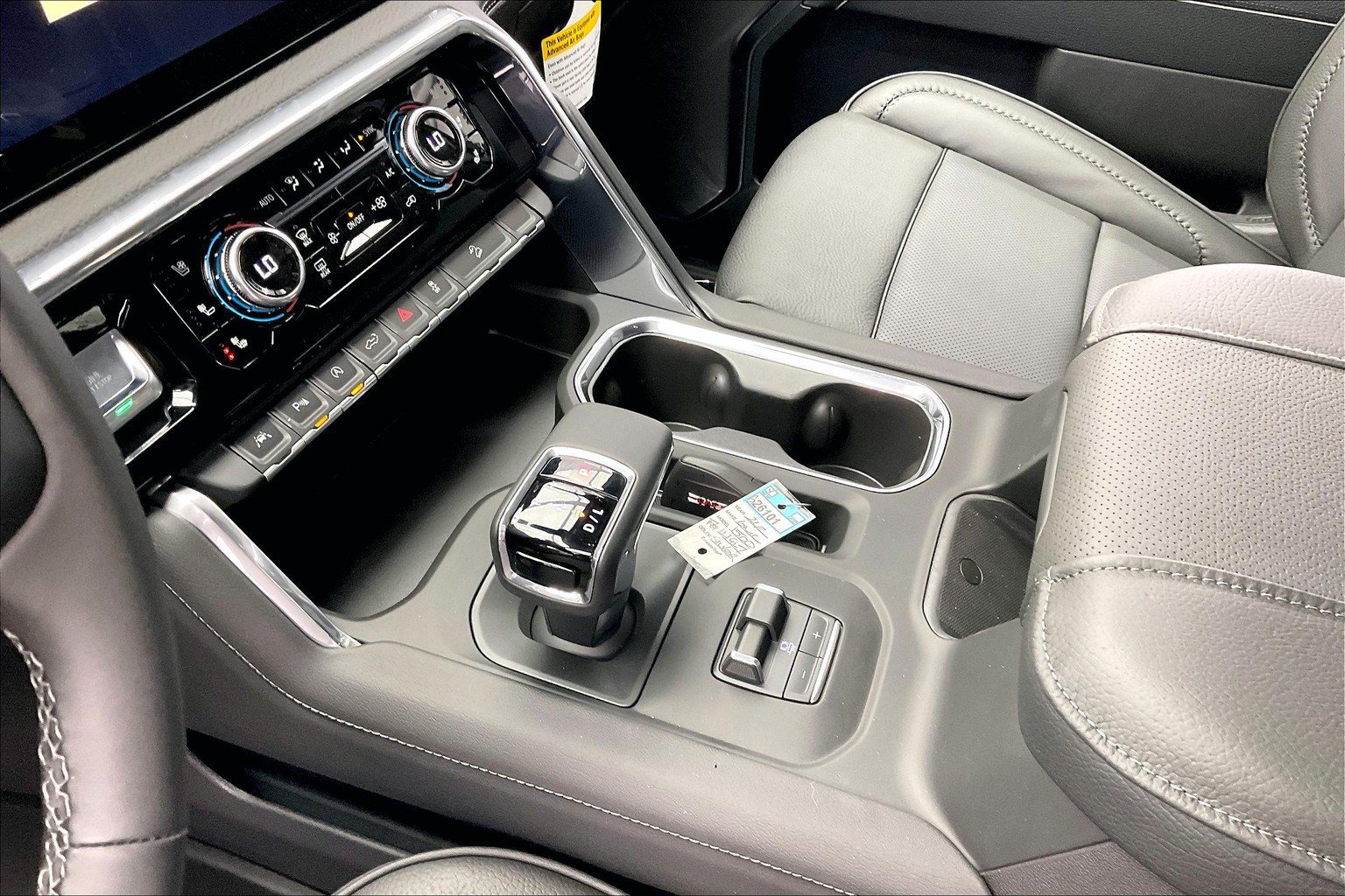 2026 GMC Sierra 1500 Denali - Photo 8