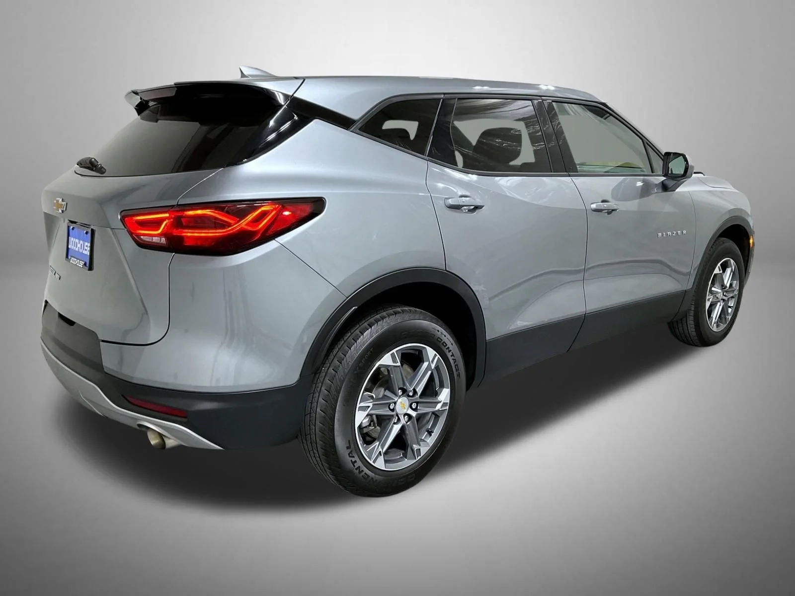 Used 2025 Gray Chevrolet LT image 5