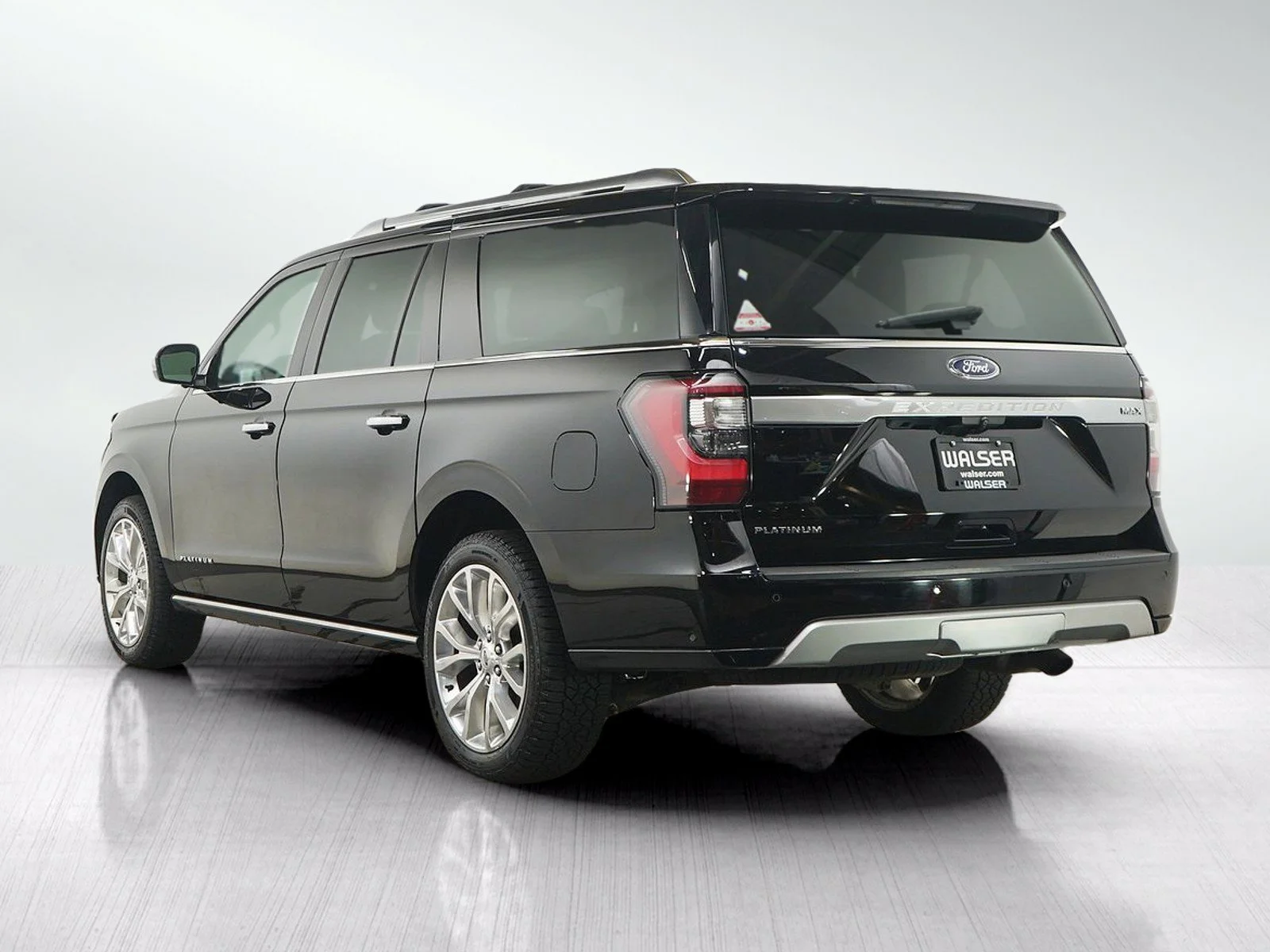 Used 2018 Shadow Black Ford Platinum image 3