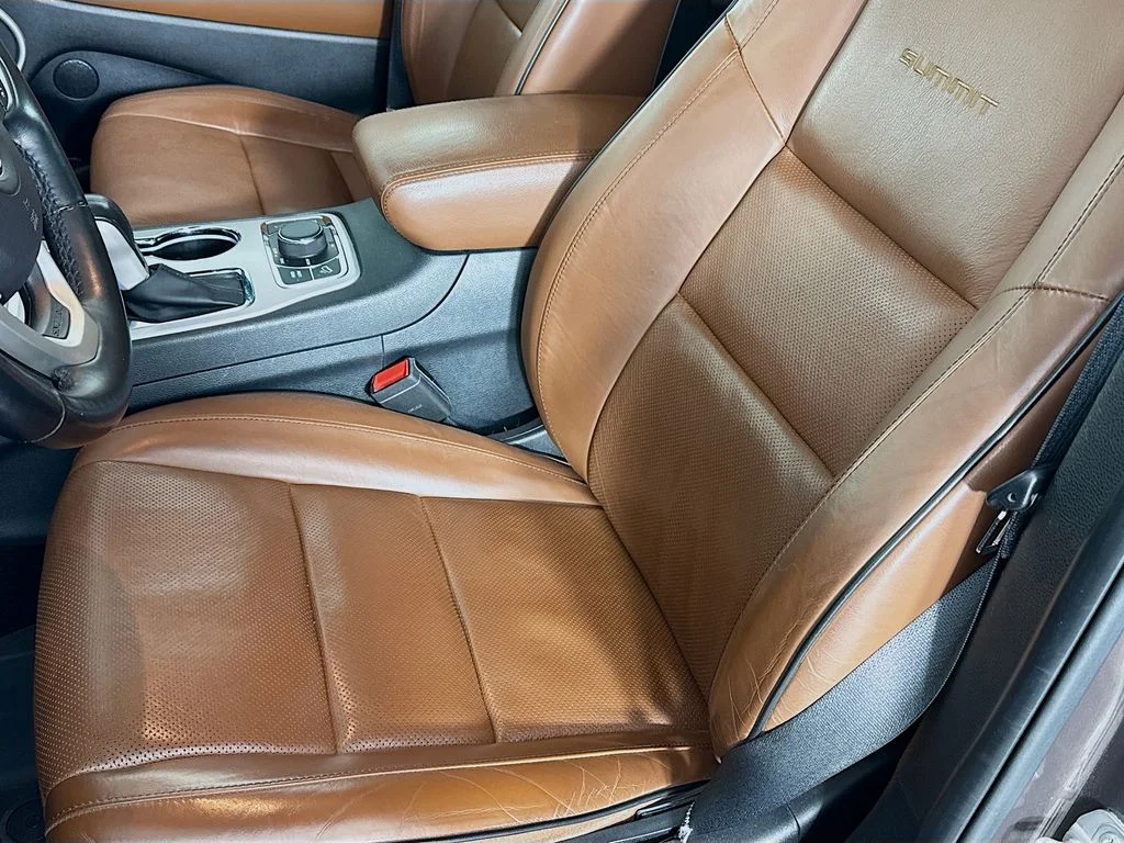 Used 2020 Brown Jeep Summit image 21