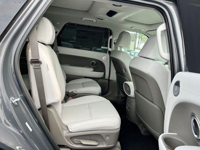 New 2026 Gray Hyundai Limited FWD image 21