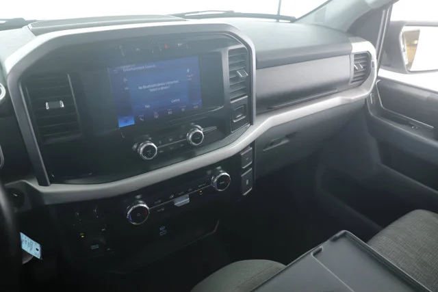 Used 2023  Ford XLT image 25