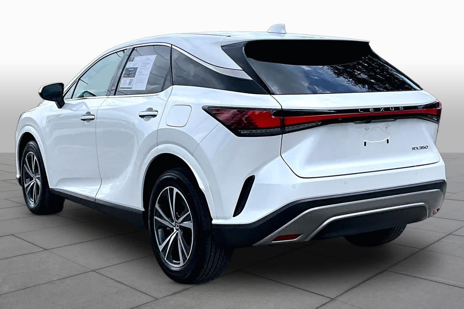 Used 2025 Eminent White Pearl Lexus  image 12