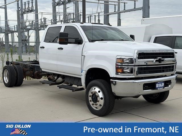 Used 2022 Summit White Chevrolet Work Truck image 12