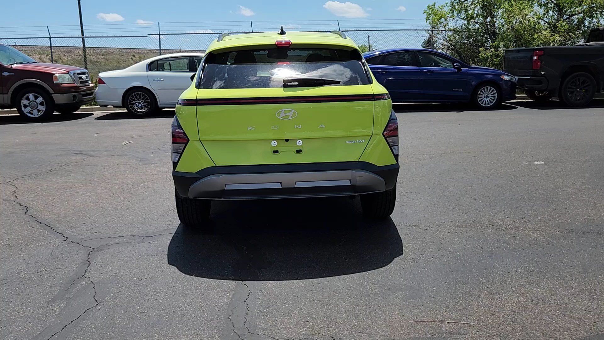 Certified Used 2026 Neoteric Yellow Hyundai SEL Premium image 3
