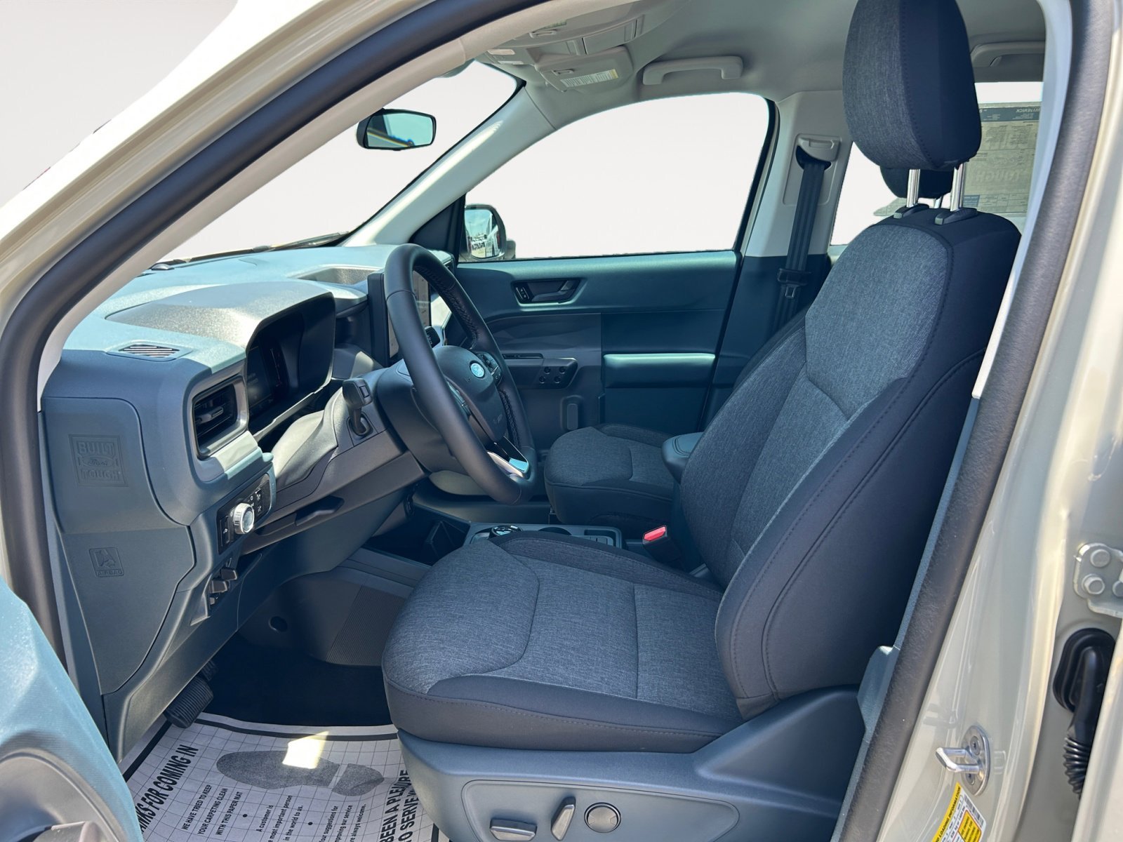 2025 Ford Maverick XLT - Photo 18