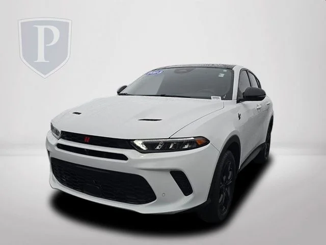 Used 2023  Dodge GT Plus image 11