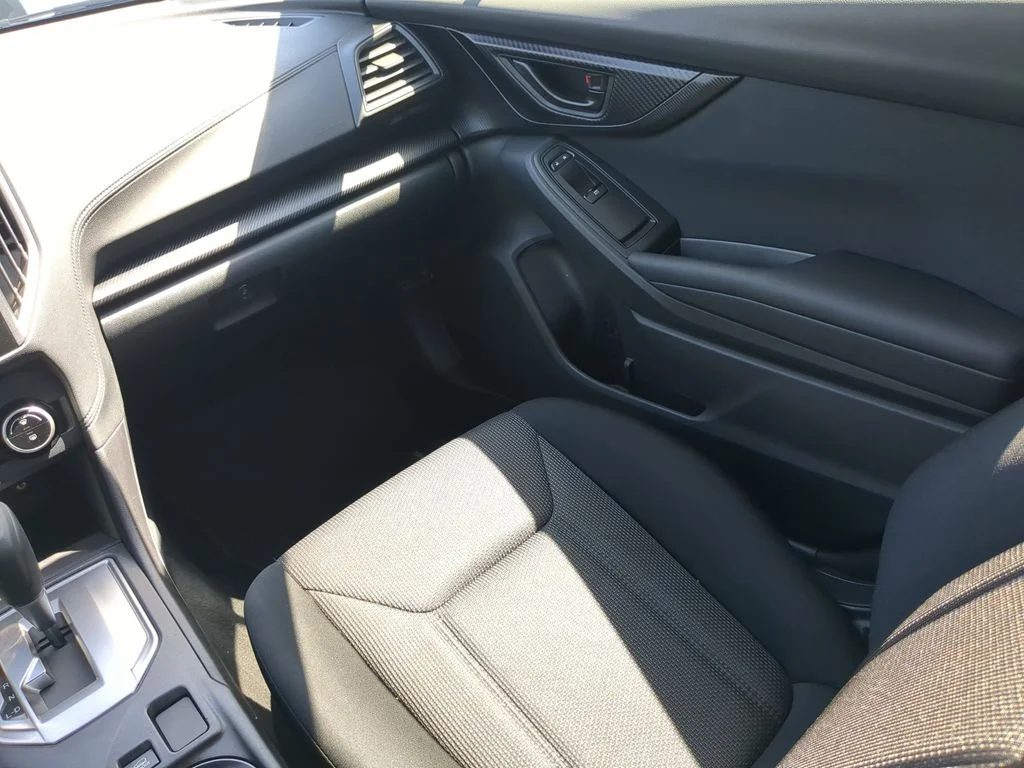 Used 2023 White Subaru Base image 14