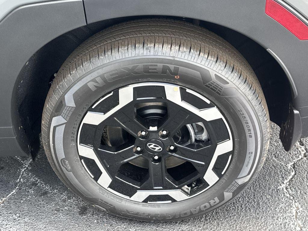 New 2026 Gray Hyundai SEL FWD image 18