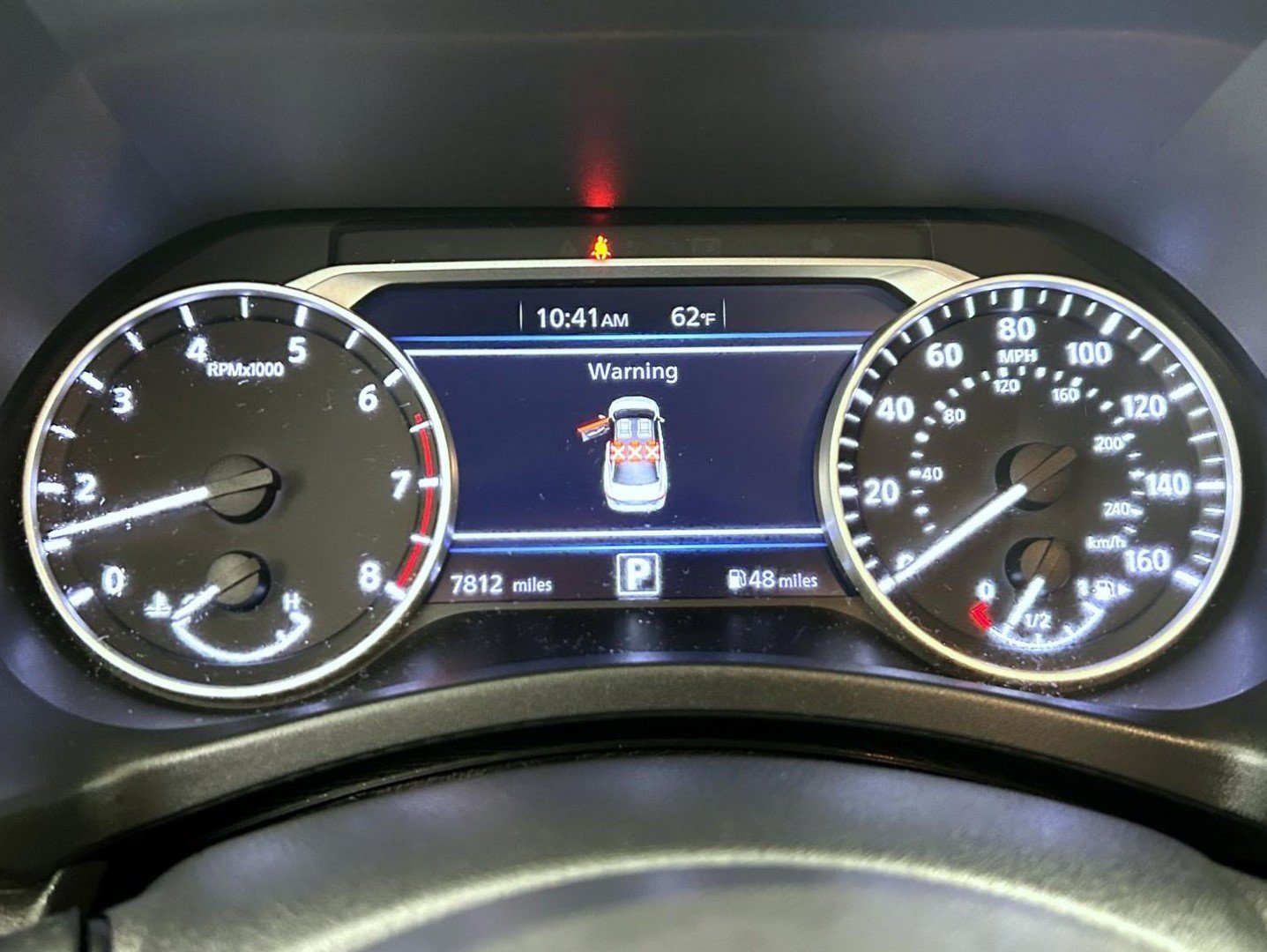 Used 2025 Gray Nissan SV image 14