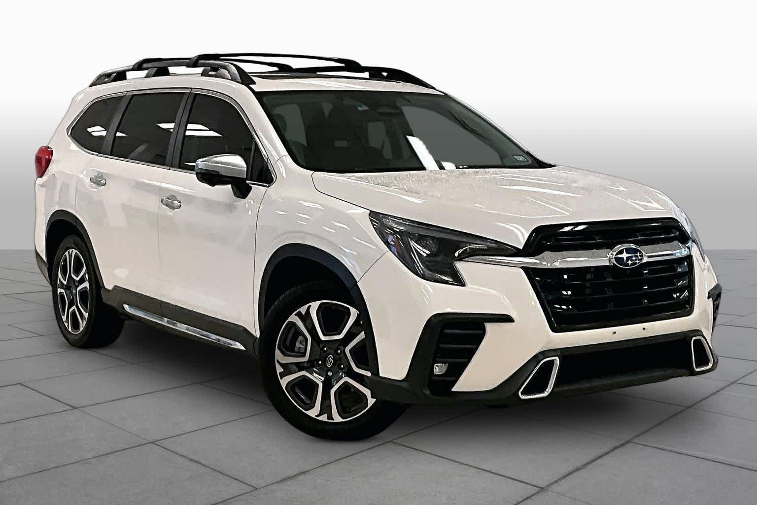 Used 2023 Crystal White Pearl Subaru Touring image 2