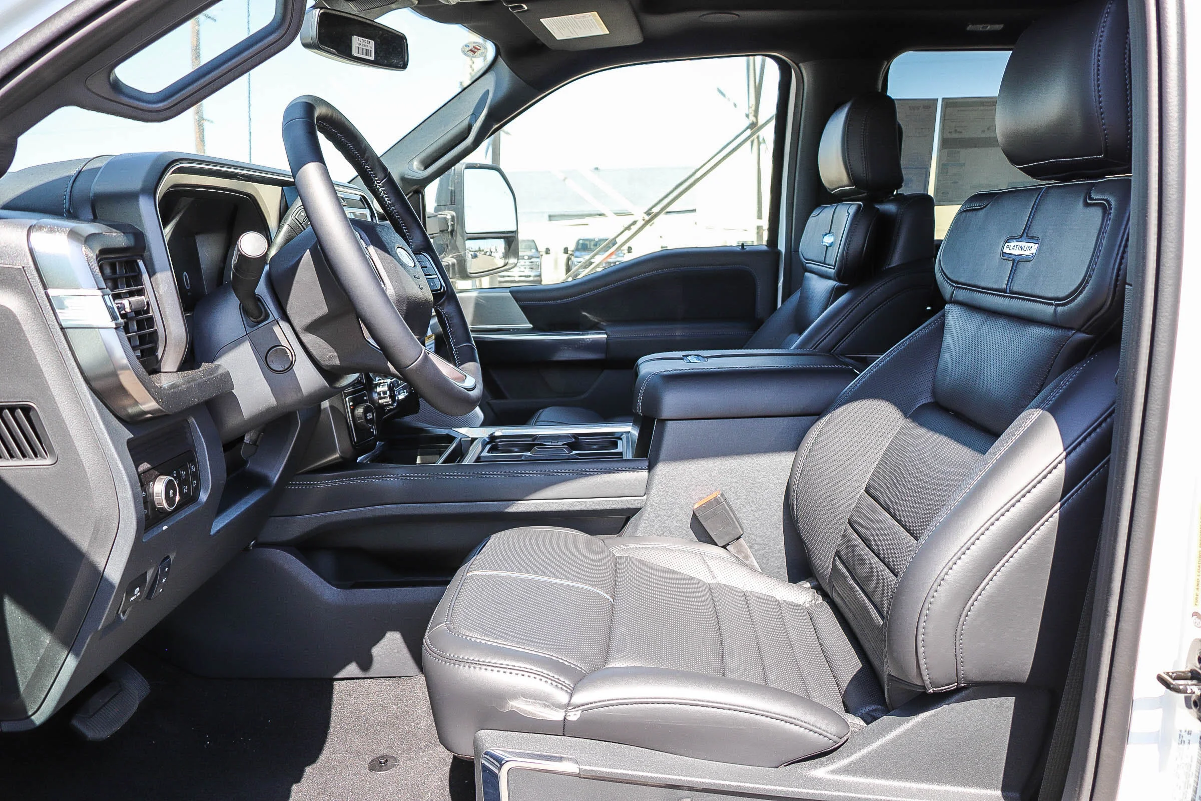 New 2026 Star White Metallic Tri-Coat Ford F-350® Platinum® image 20