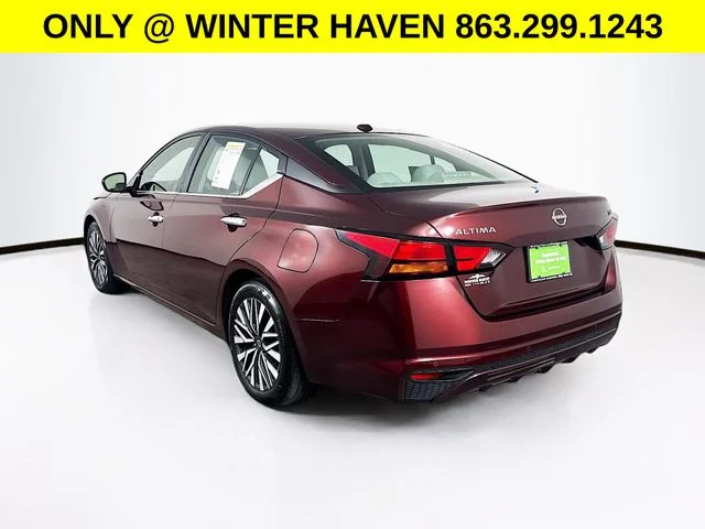 Used 2024  Nissan 2.5 SV image 5