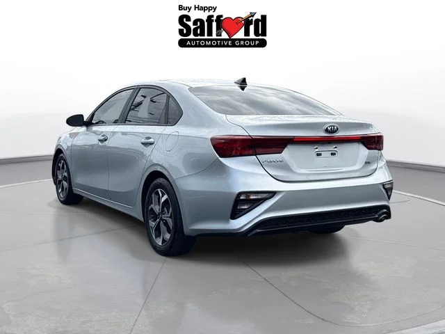 Used 2019 Silver Kia LXS image 5