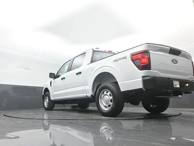Used 2025 Oxford White Ford XL image 35
