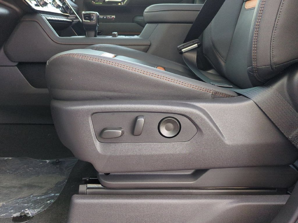 2026 GMC Sierra 1500 AT4 - Photo 21