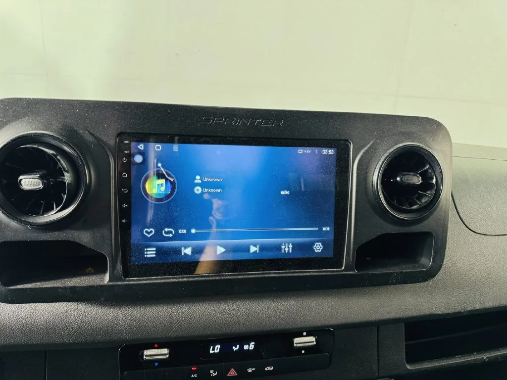 Used 2020  Mercedes-Benz  image 16