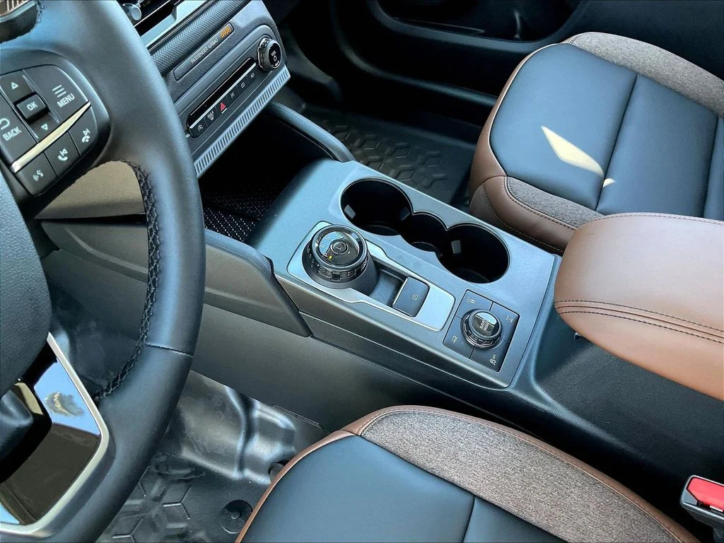 New 2026 Carbonized Gray Metallic Ford Outer Banks® image 24