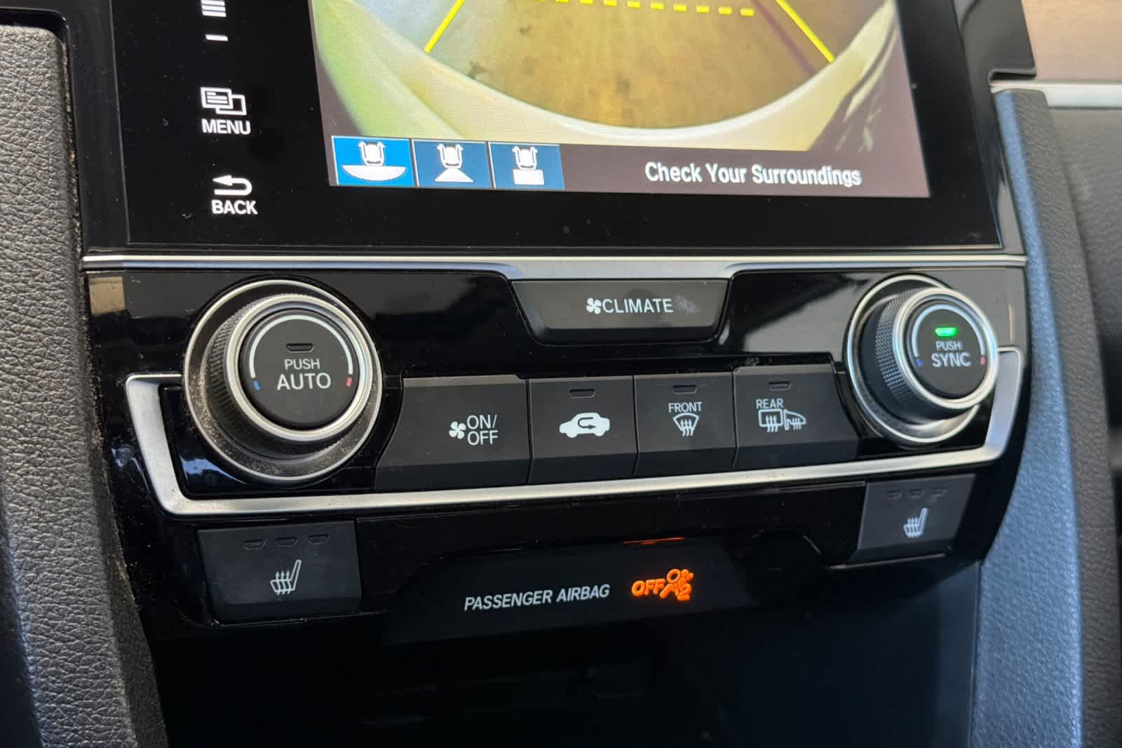 Used 2017  Honda Touring image 21