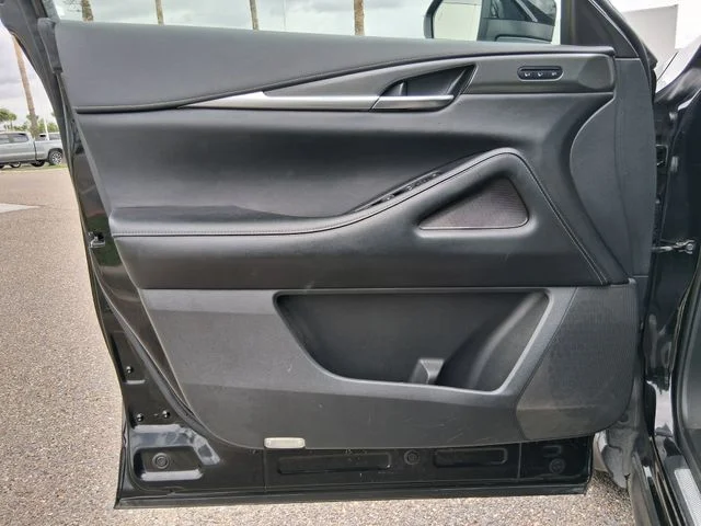 Used 2023 Black INFINITI LUXE image 17