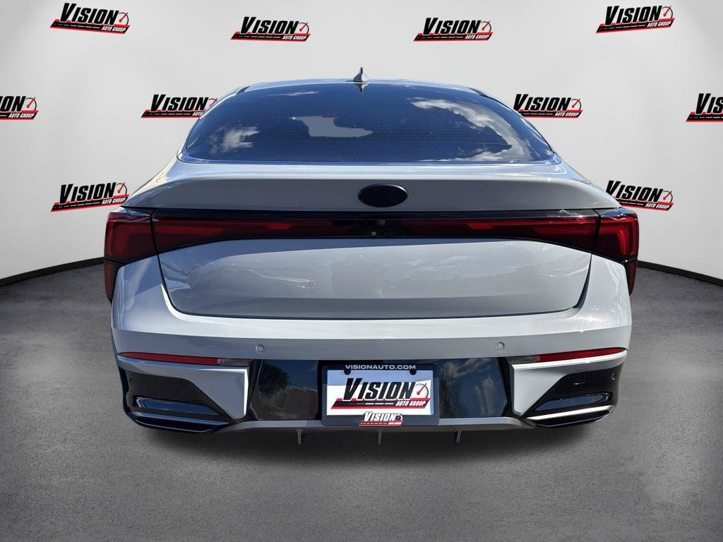Used 2025 Gray Kia GT-Line image 6