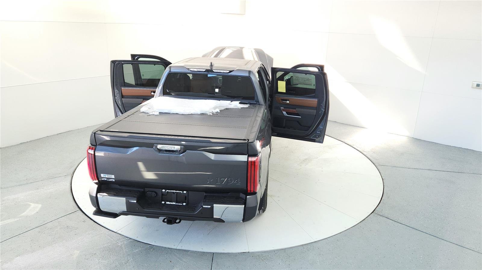 2025 Toyota Tundra 1794 Edition - Photo 19