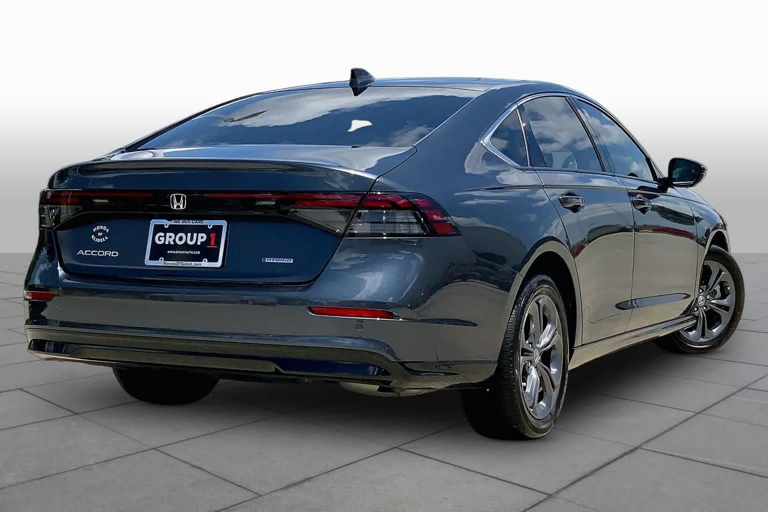 Used 2024 Meteorite Gray Metallic Honda EX-L image 13