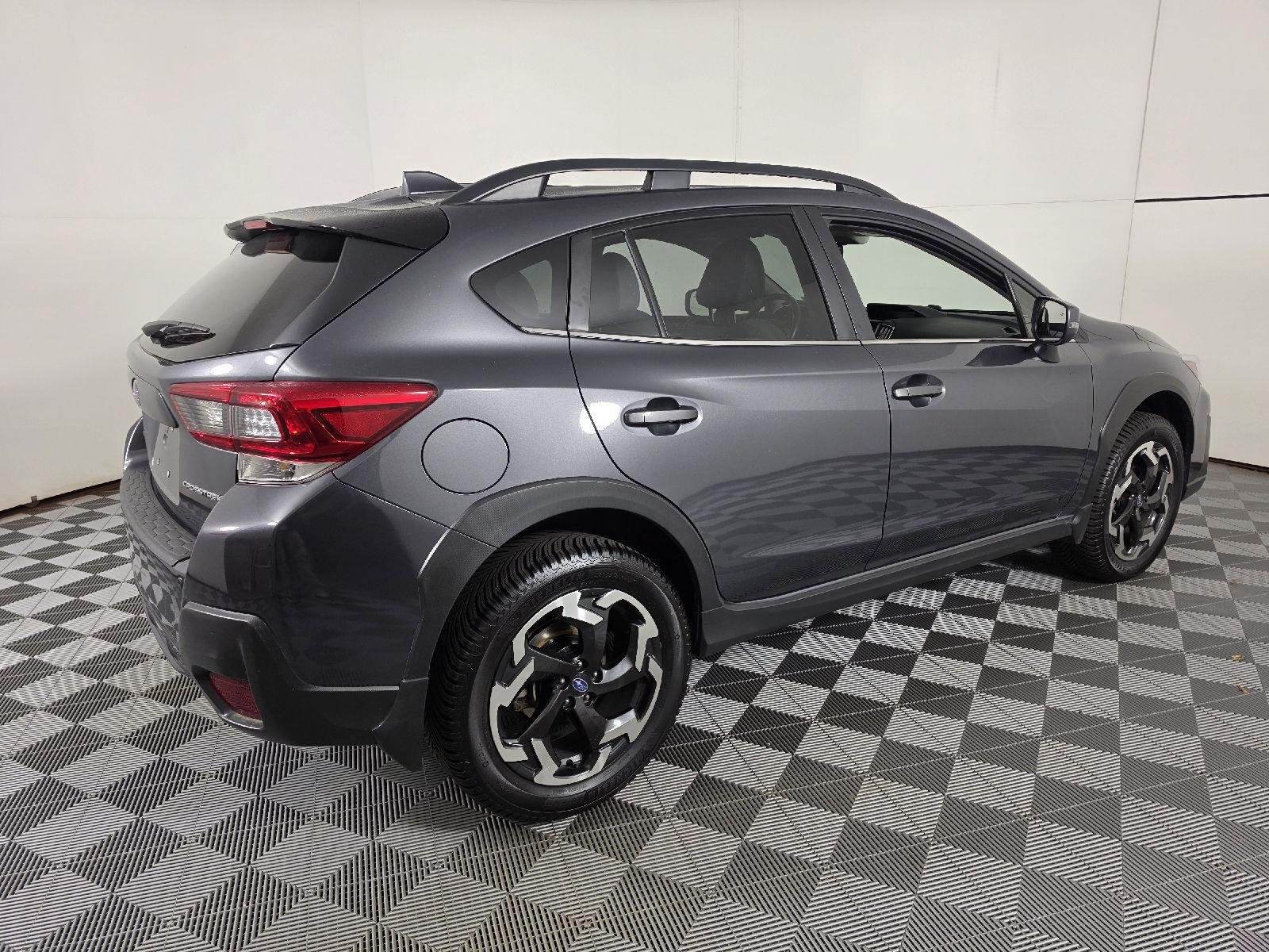 Used 2021 Magnetite Gray Metallic Subaru Limited image 11