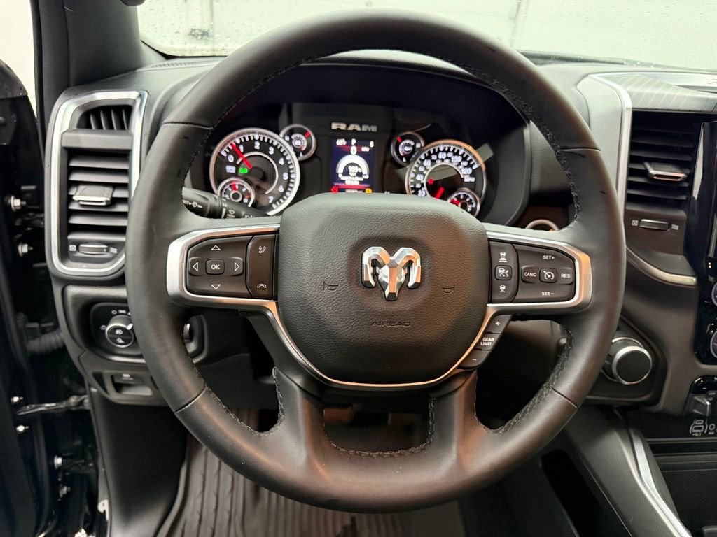 Used 2025 Diamond Black Ram Big Horn/Lone Star image 21