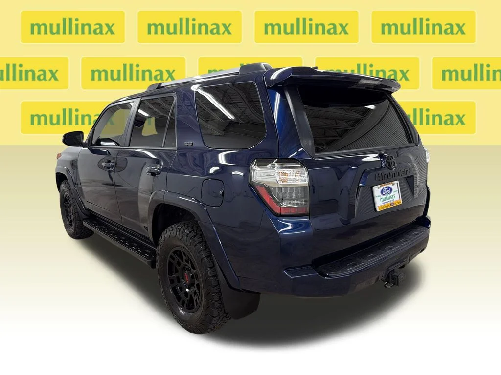 Certified Used 2024  Toyota SR5 Premium image 9