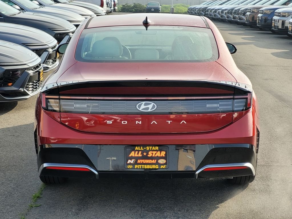 New 2026 Red Hyundai SEL Sport image 4