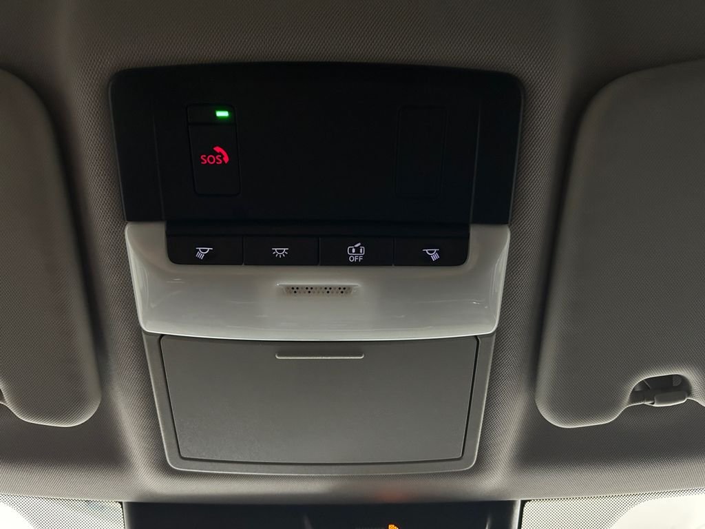 Used 2024 Red Mitsubishi ES image 29