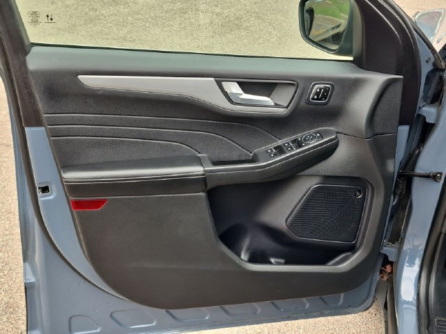 2023 Ford Escape PHEV - Photo 12